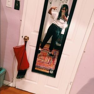 Meet your Posher, Mia